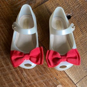 Mini Melisa Mary Jane with Bow